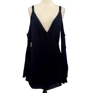Lovers + Friends Deep Plunge V Cold Shoulder Top NWT